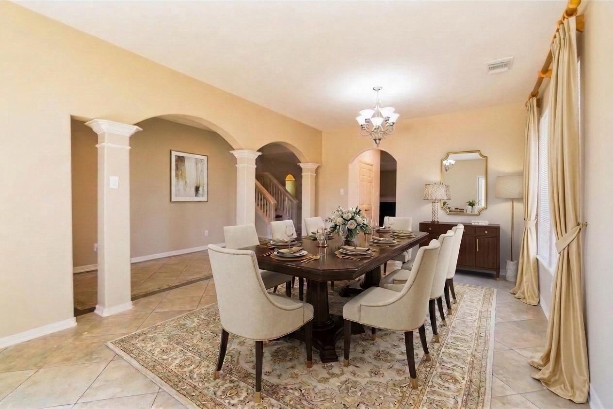 2843 Lakecrest Forest Drive