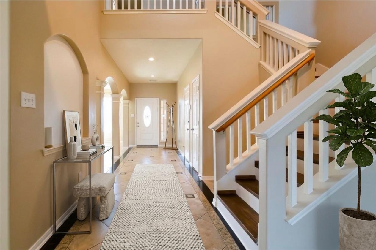 2843 Lakecrest Forest Drive