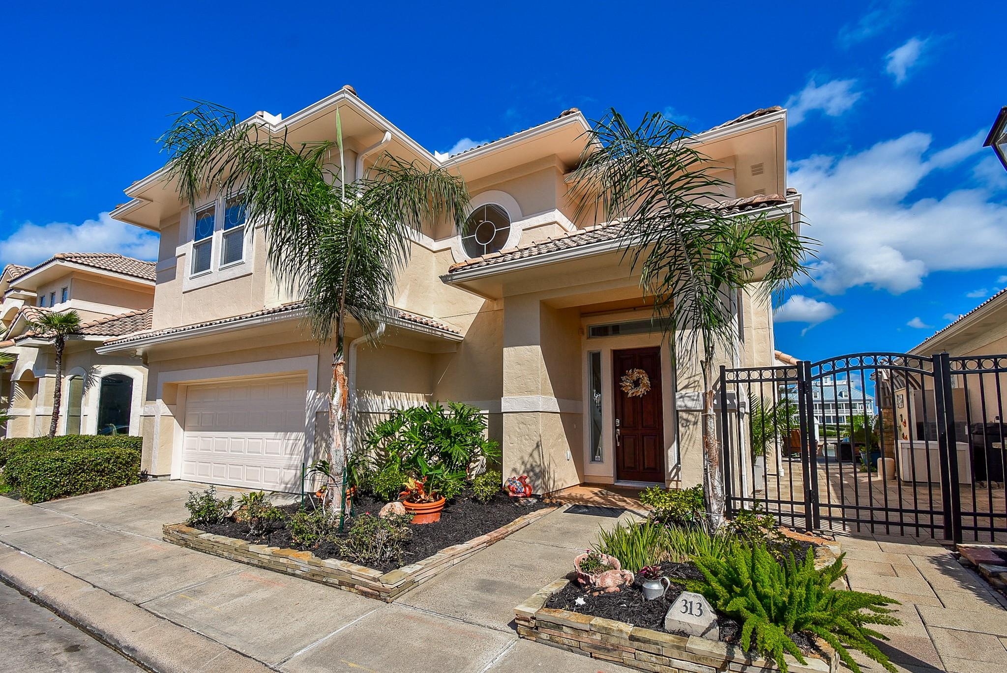 313 Harborside Circle
