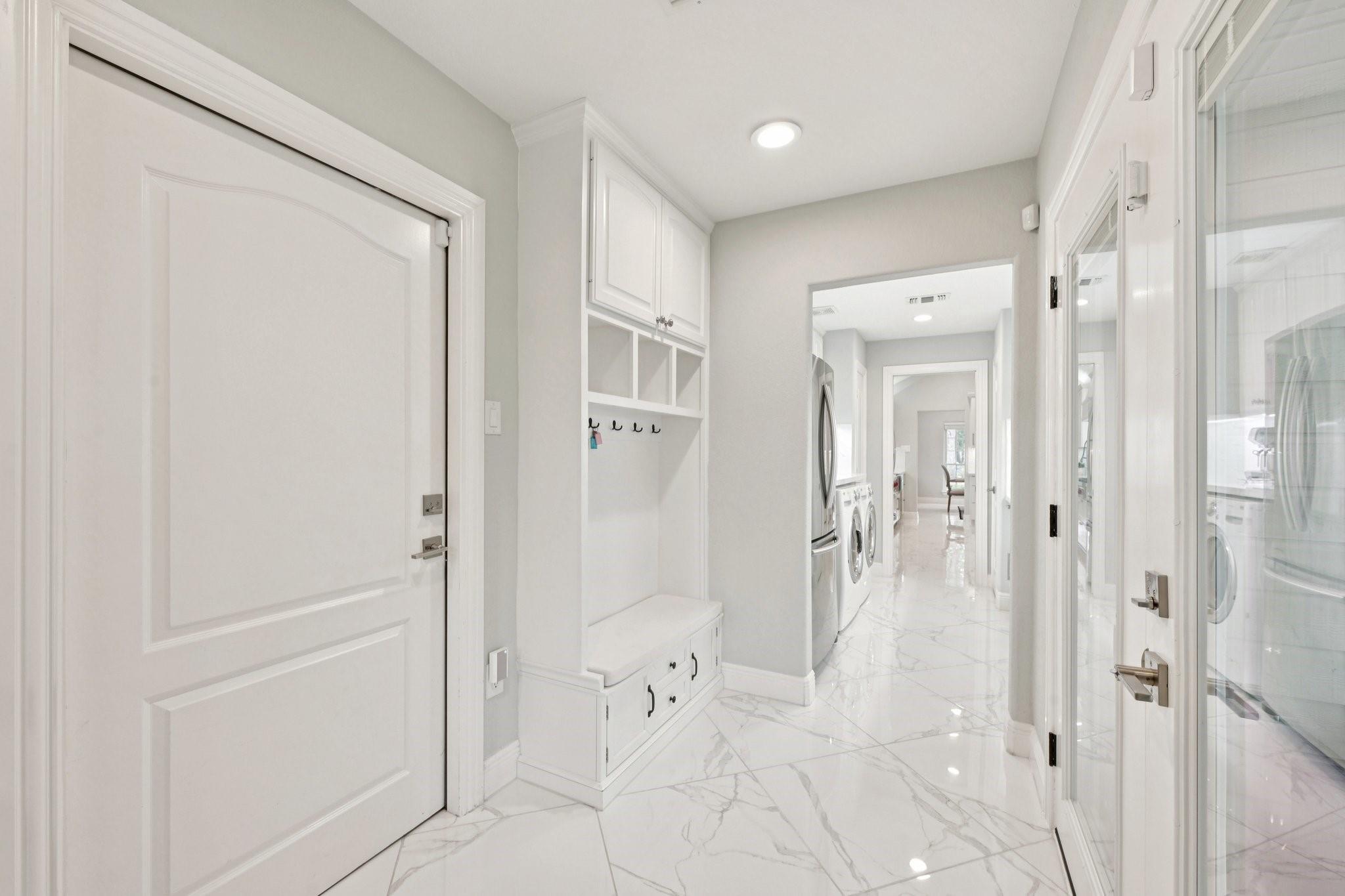 Houston, Texas, 77024, United States, 4 Bedrooms Bedrooms, ,4 BathroomsBathrooms,Residential,Active,2034259