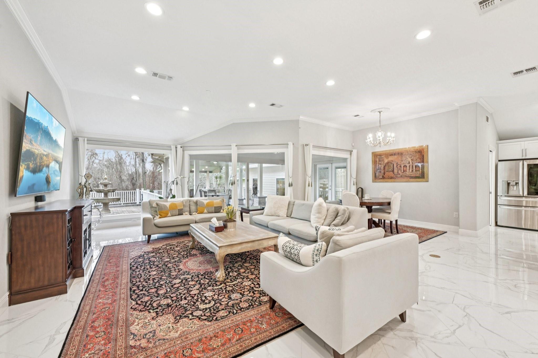 Houston, Texas, 77024, United States, 4 Bedrooms Bedrooms, ,4 BathroomsBathrooms,Residential,Active,2034259