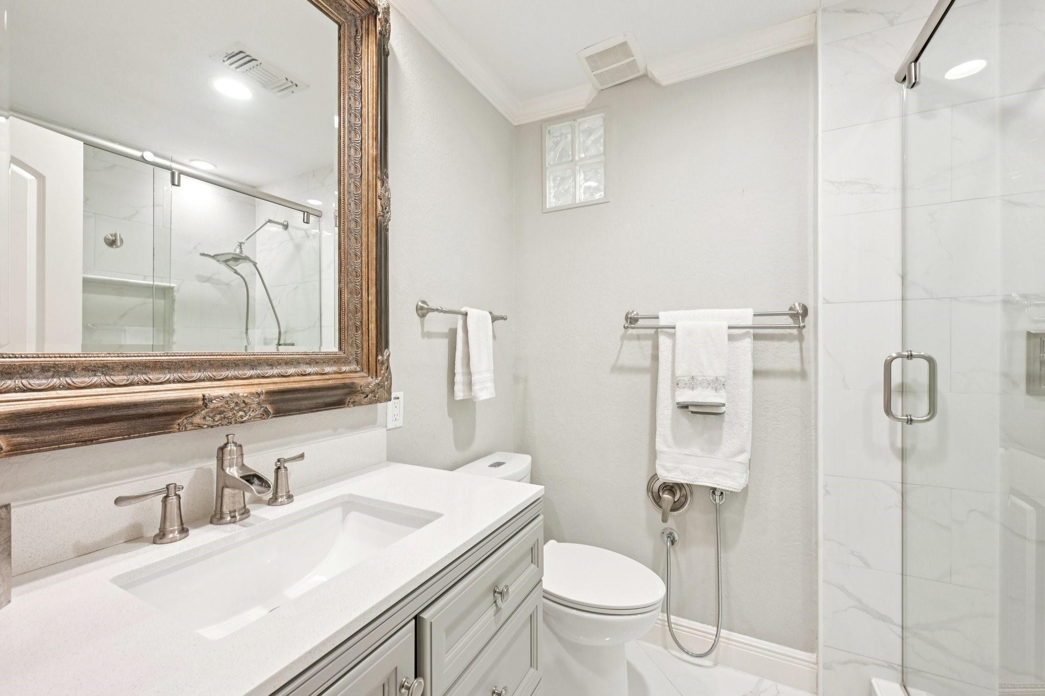 Houston, Texas, 77024, United States, 4 Bedrooms Bedrooms, ,4 BathroomsBathrooms,Residential,Active,2034259