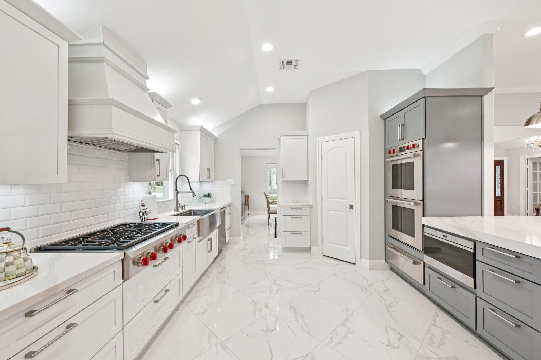 Houston, Texas, 77024, United States, 4 Bedrooms Bedrooms, ,4 BathroomsBathrooms,Residential,Active,2034259
