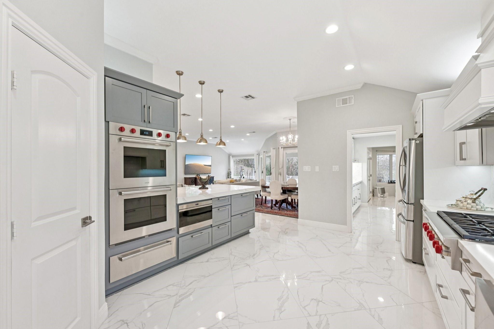 Houston, Texas, 77024, United States, 4 Bedrooms Bedrooms, ,4 BathroomsBathrooms,Residential,Active,2034259