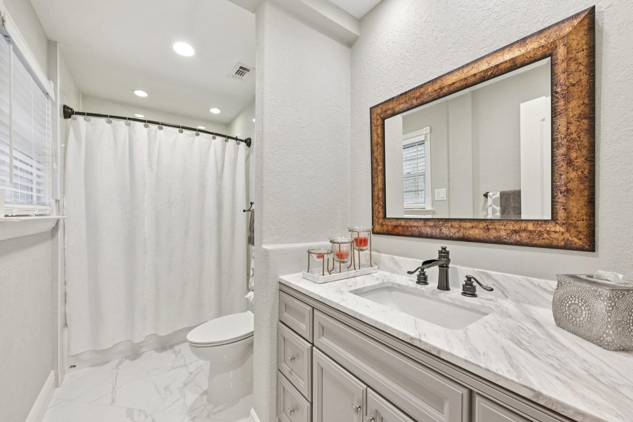 Houston, Texas, 77024, United States, 4 Bedrooms Bedrooms, ,4 BathroomsBathrooms,Residential,Active,2034259