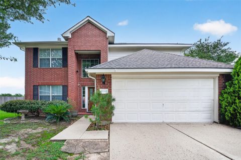Photo of 12042 Clear Brook Oak Street, Houston, TX 77089 (MLS # 75846284)