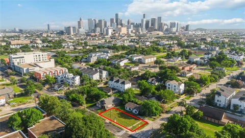 Tiny photo for 2613 Elgin Street, Houston, TX 77004 (MLS # 74747532)