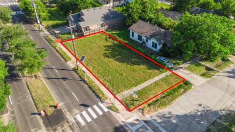 Photo of 2613 Elgin Street, Houston, TX 77004 (MLS # 74747532)