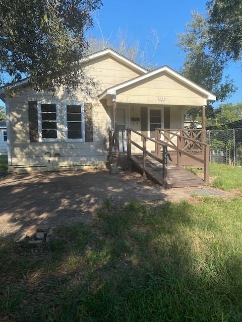 Homes For Sale - 1718 Carlisle Street<br/> Rosenberg, TX 77471