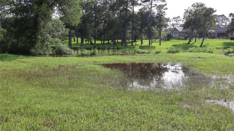 Photo of 4 Bayou Bend Drive Drive, Baytown, TX 77523 (MLS # 57869377)