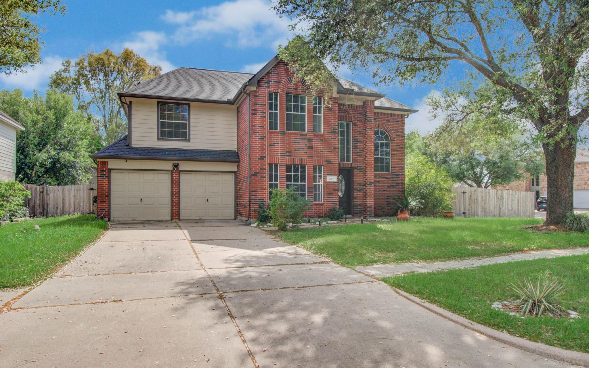23147 N Waterlake Dr