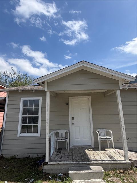 Tiny photo for 11914 Anchick Street, Houston, TX 77076 (MLS # 47179065)