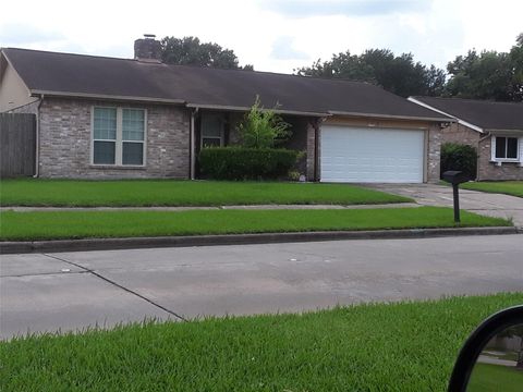 Photo of 13811 Towne West Boulevard, Sugar Land, TX 77498 (MLS # 59305301)