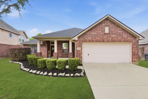 Photo of 2821 Chinaberry Park Lane, League City, TX 77573 (MLS # 81584012)