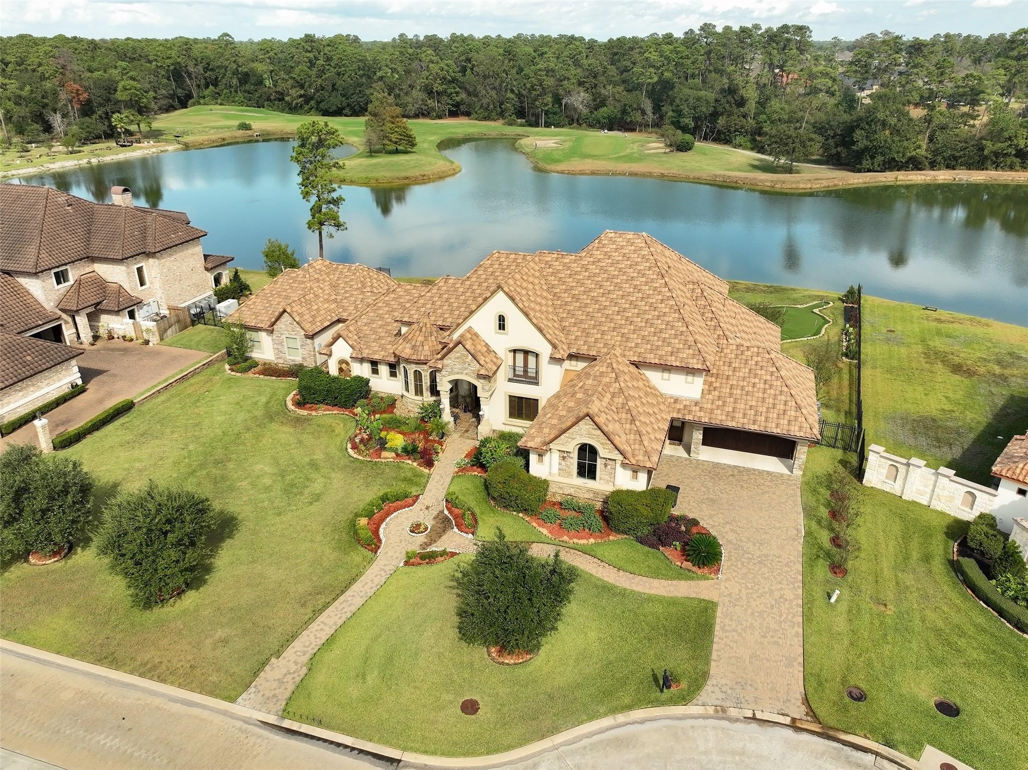 22 Post Shadow Estate Drive