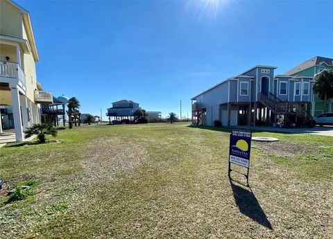 Photo of 15 Sausalito, Galveston, TX 77554 (MLS # 76687483)