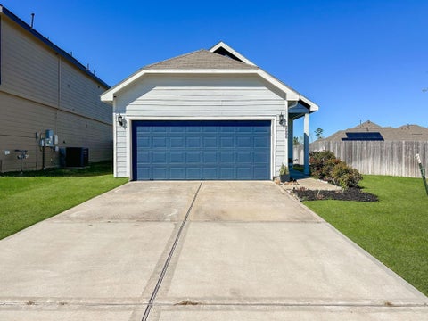Photo of 2506 Moapa Drive, Conroe, TX 77384 (MLS # 15042549)
