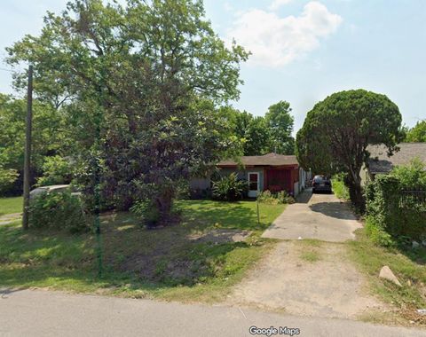 Vacant Land For Sale - 6620 England Street<br/> Houston, TX 77021