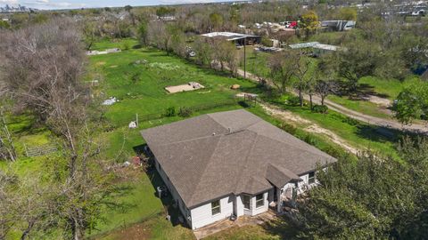 4425 Fuqua Street Houston TX 77048