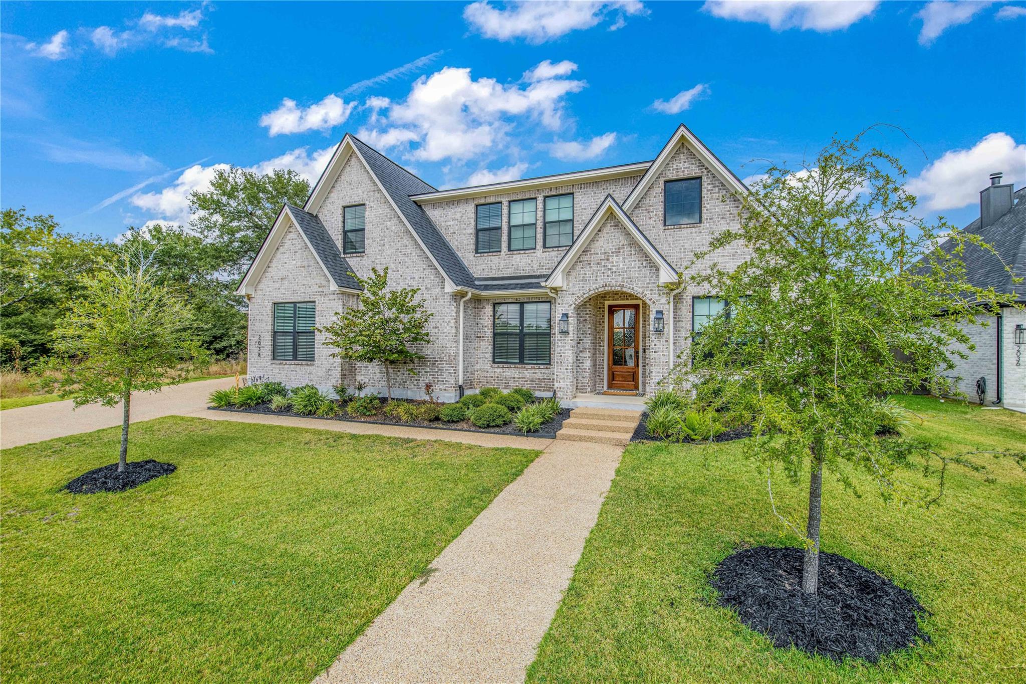 2038 Pebble Bend Drive