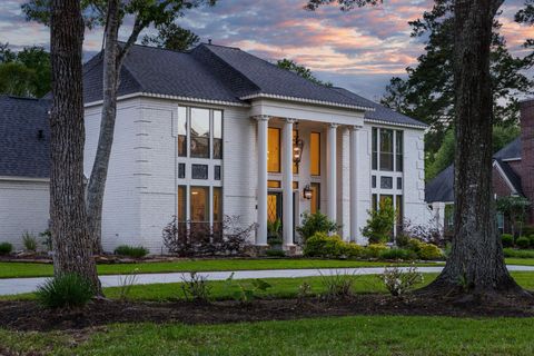 Photo of 13303 Lost Creek Road, Tomball, TX 77375 (MLS # 70866151)