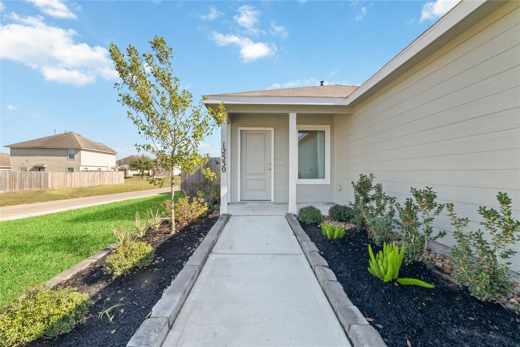 Photo of 12530 Wild Strawberry Road, Houston, TX 77038 (MLS # 50152277)