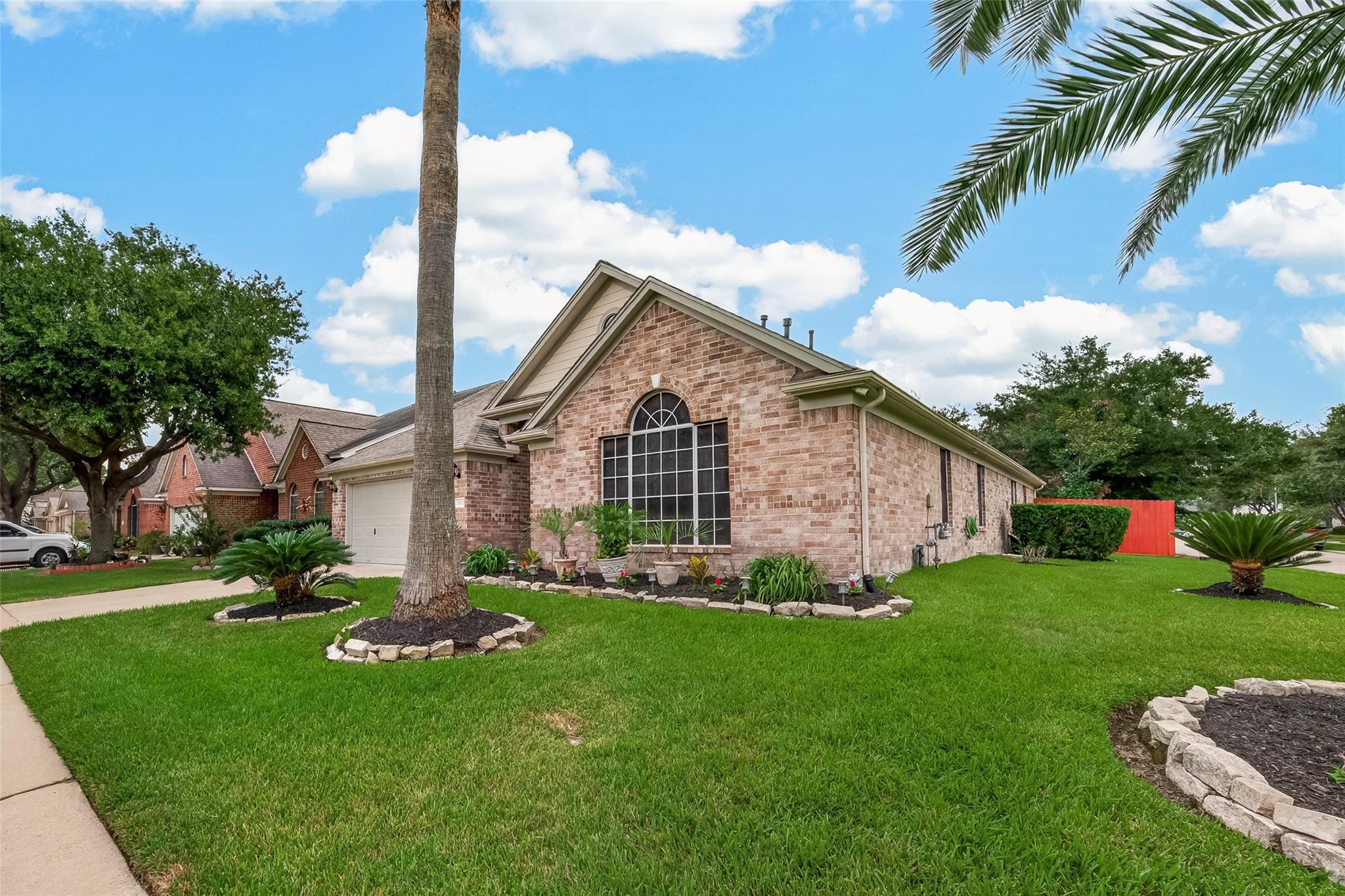 3702 Fairhope Grove Circle