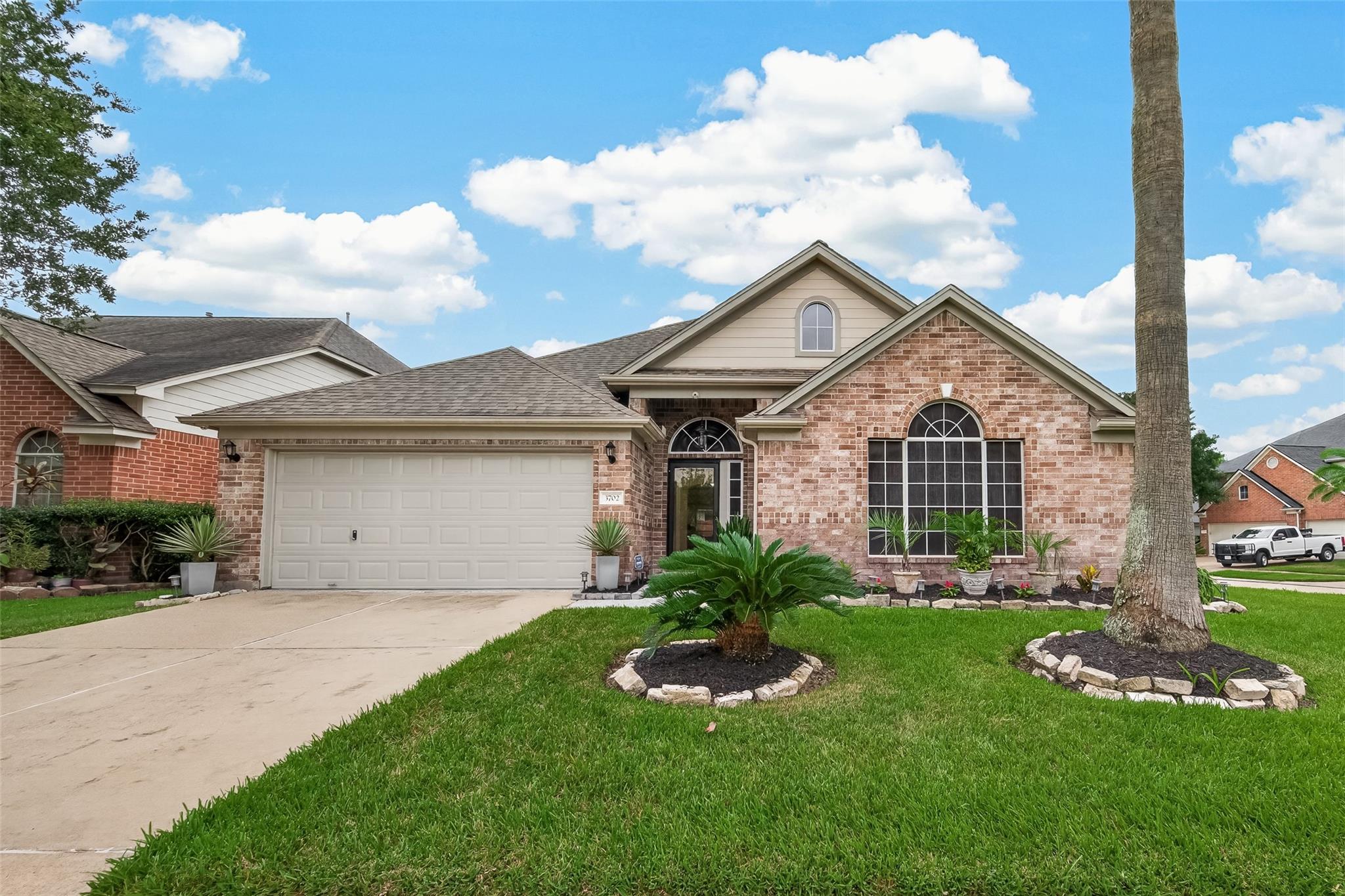 3702 Fairhope Grove Circle