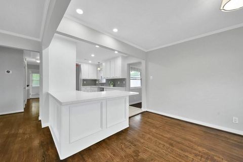 Tiny photo for 10406 Woodwind Drive, Houston, TX 77025 (MLS # 39572193)
