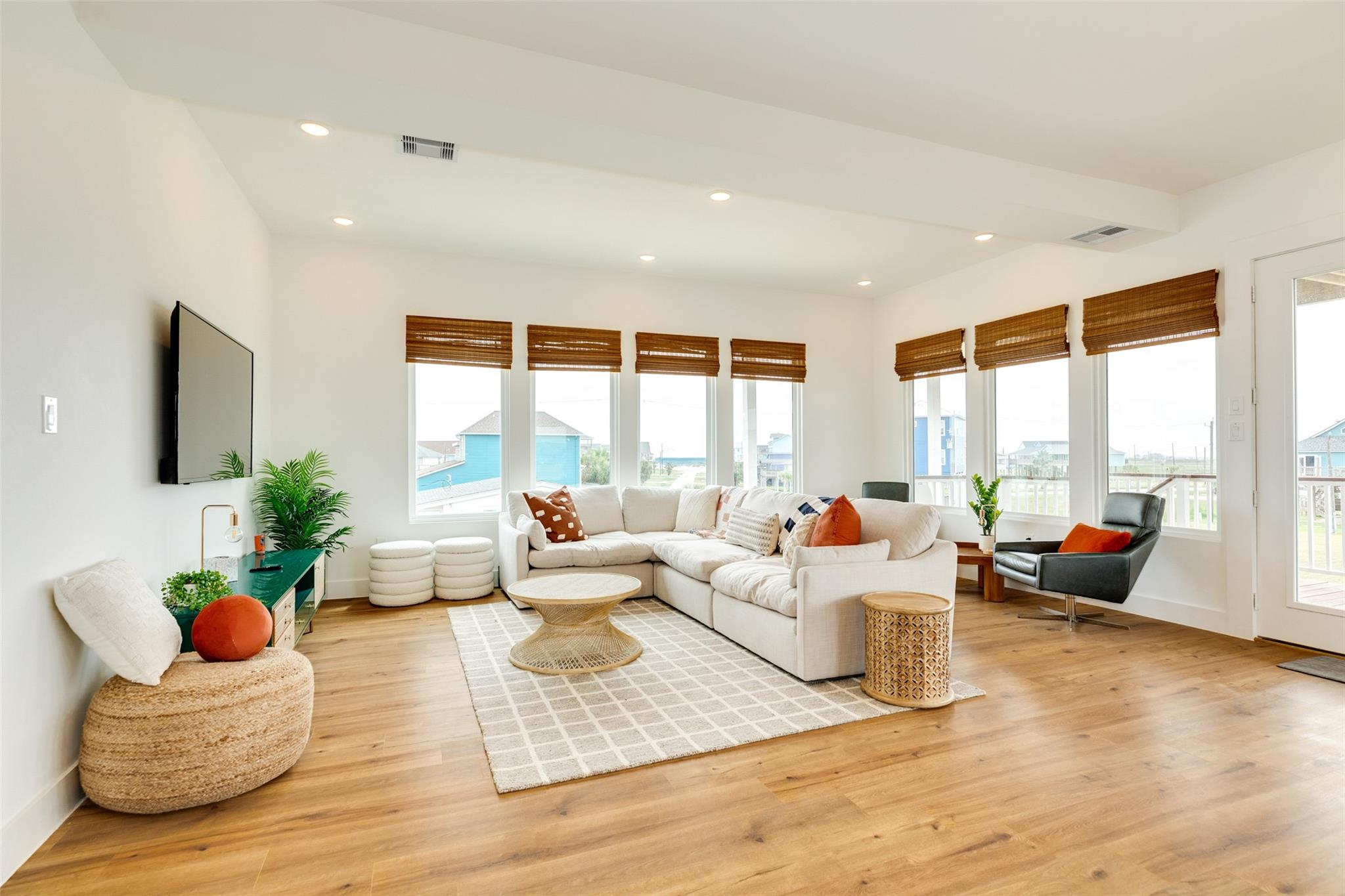 13010 Buccaneer Parkway