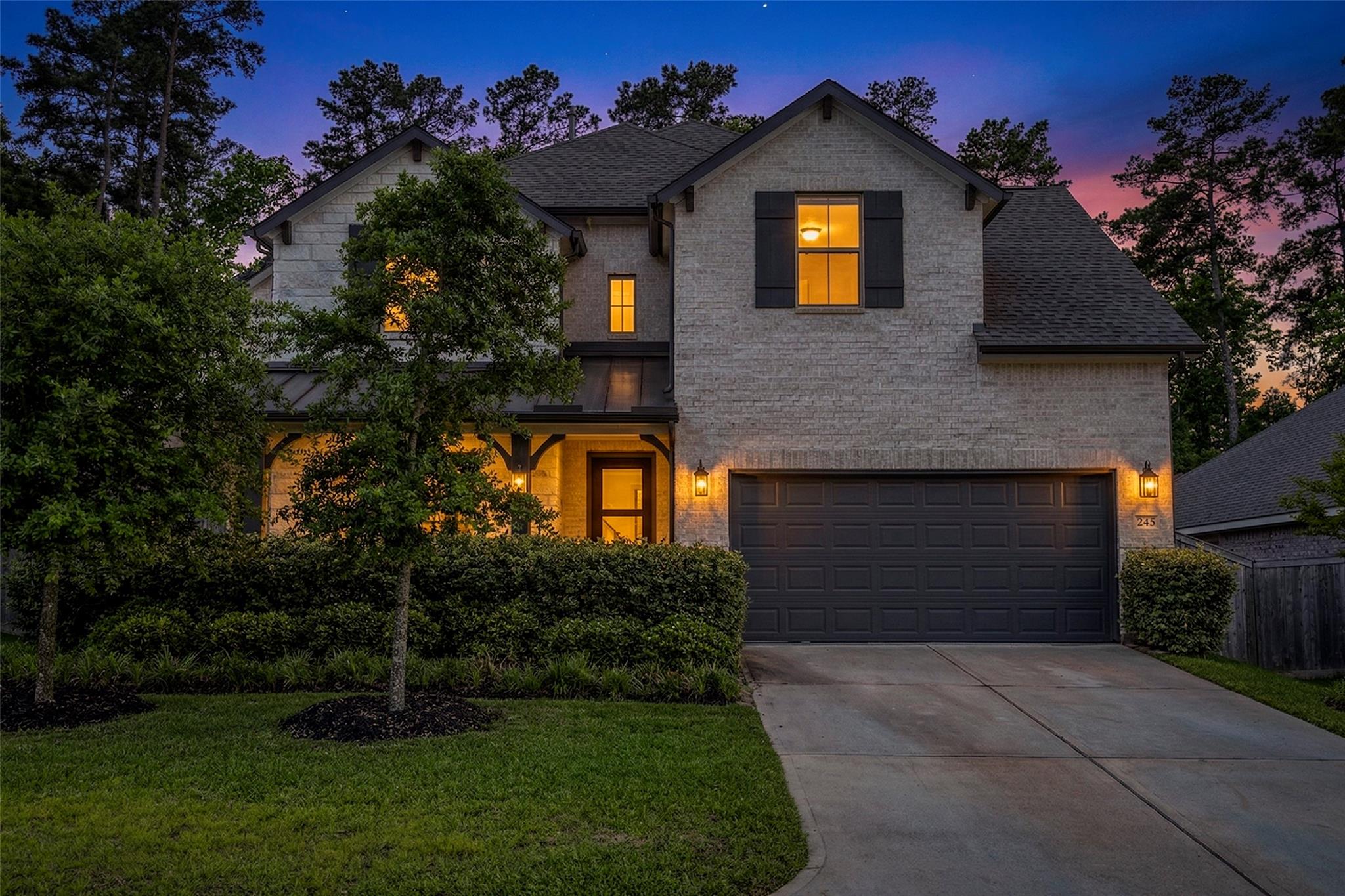 245 Scarlet Maple Way