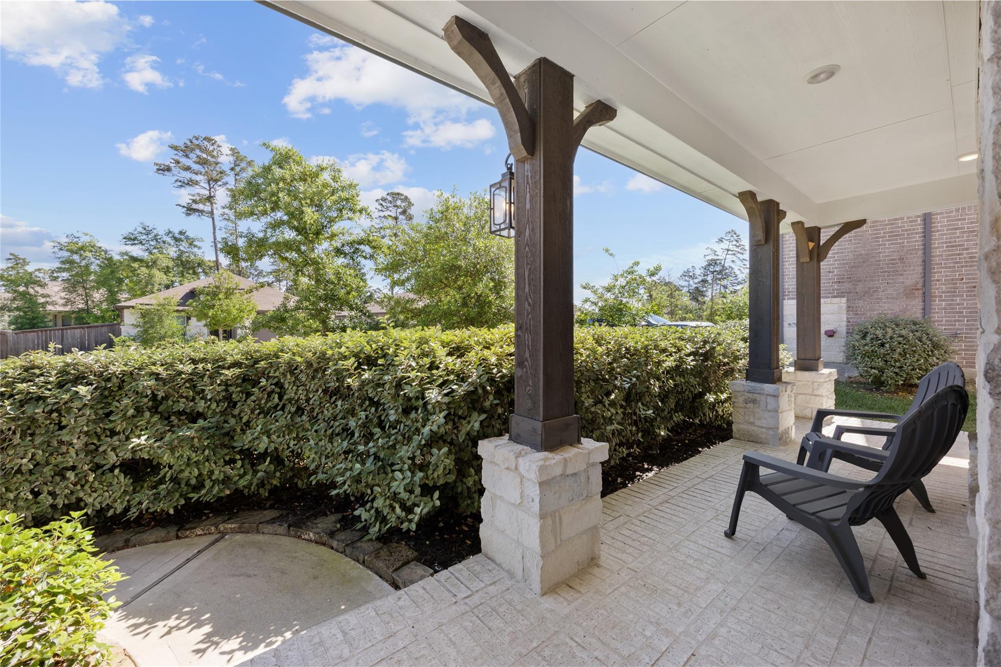 245 Scarlet Maple Way