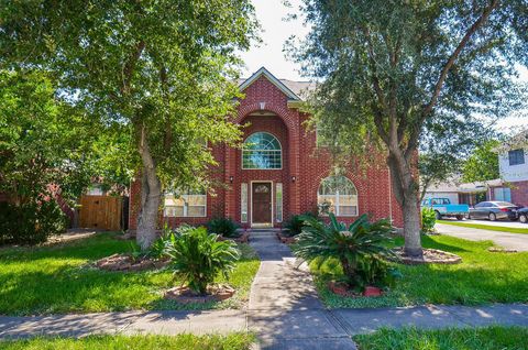 Photo of 13823 Eldridge Garden Circle, Houston, TX 77083 (MLS # 95363812)