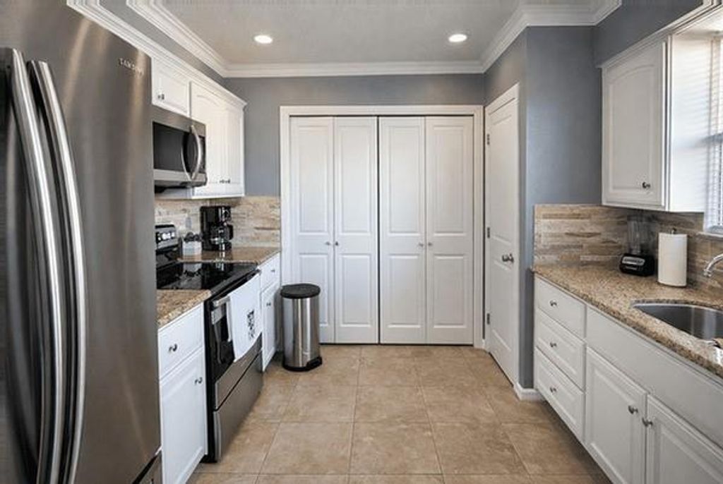 Photo of 8223 Swan Meadow Lane, Humble, TX 77338 (MLS # 40860919)