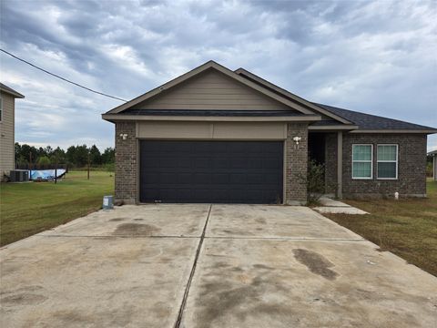 Photo of 41 Road 5102, Cleveland, TX 77327 (MLS # 94982527)
