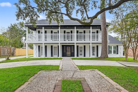 Photo of 1518 Sweet Grass Trail, Houston, TX 77090 (MLS # 80980292)