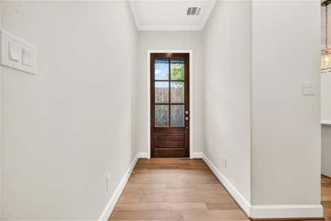 Tiny photo for 1530 W 34th Street, Houston, TX 77018 (MLS # 86886042)