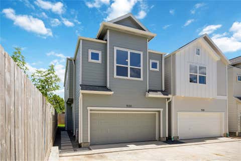 Tiny photo for 1530 W 34th Street, Houston, TX 77018 (MLS # 86886042)