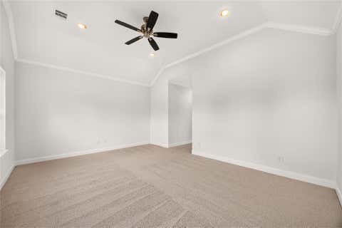 Tiny photo for 1530 W 34th Street, Houston, TX 77018 (MLS # 86886042)