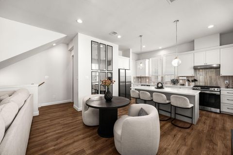 Tiny photo for 2718 Grand Fountains Drive #G, Houston, TX 77054 (MLS # 54376304)