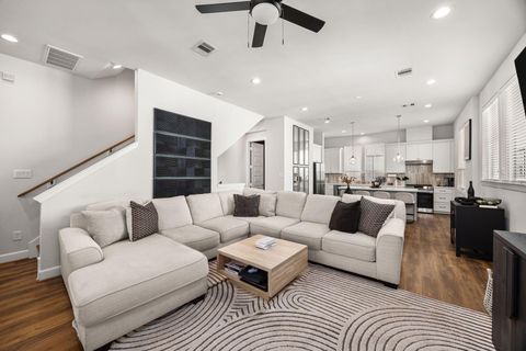 Tiny photo for 2718 Grand Fountains Drive #G, Houston, TX 77054 (MLS # 54376304)