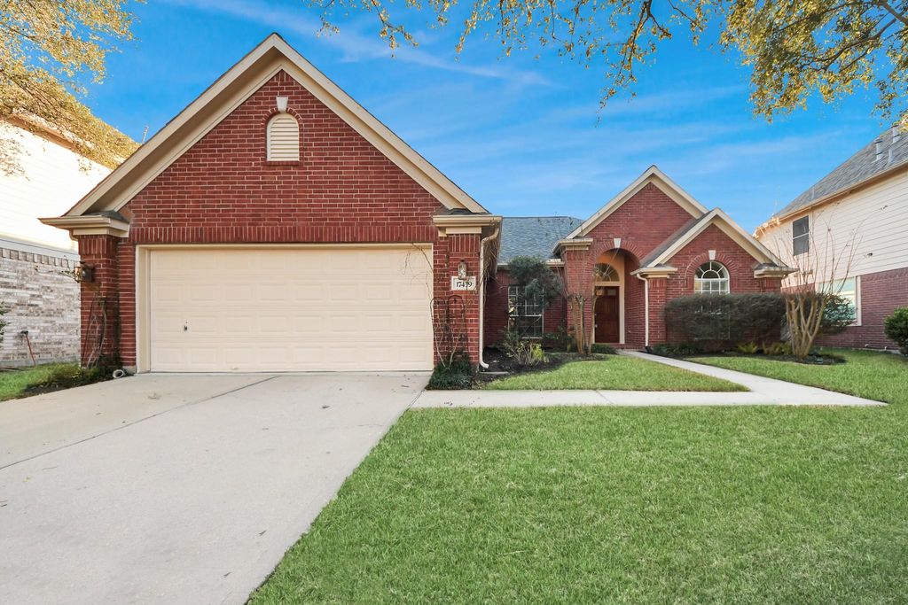 Photo of 17439 Aspen Ridge Court, Richmond, TX 77407 (MLS # 52286026)