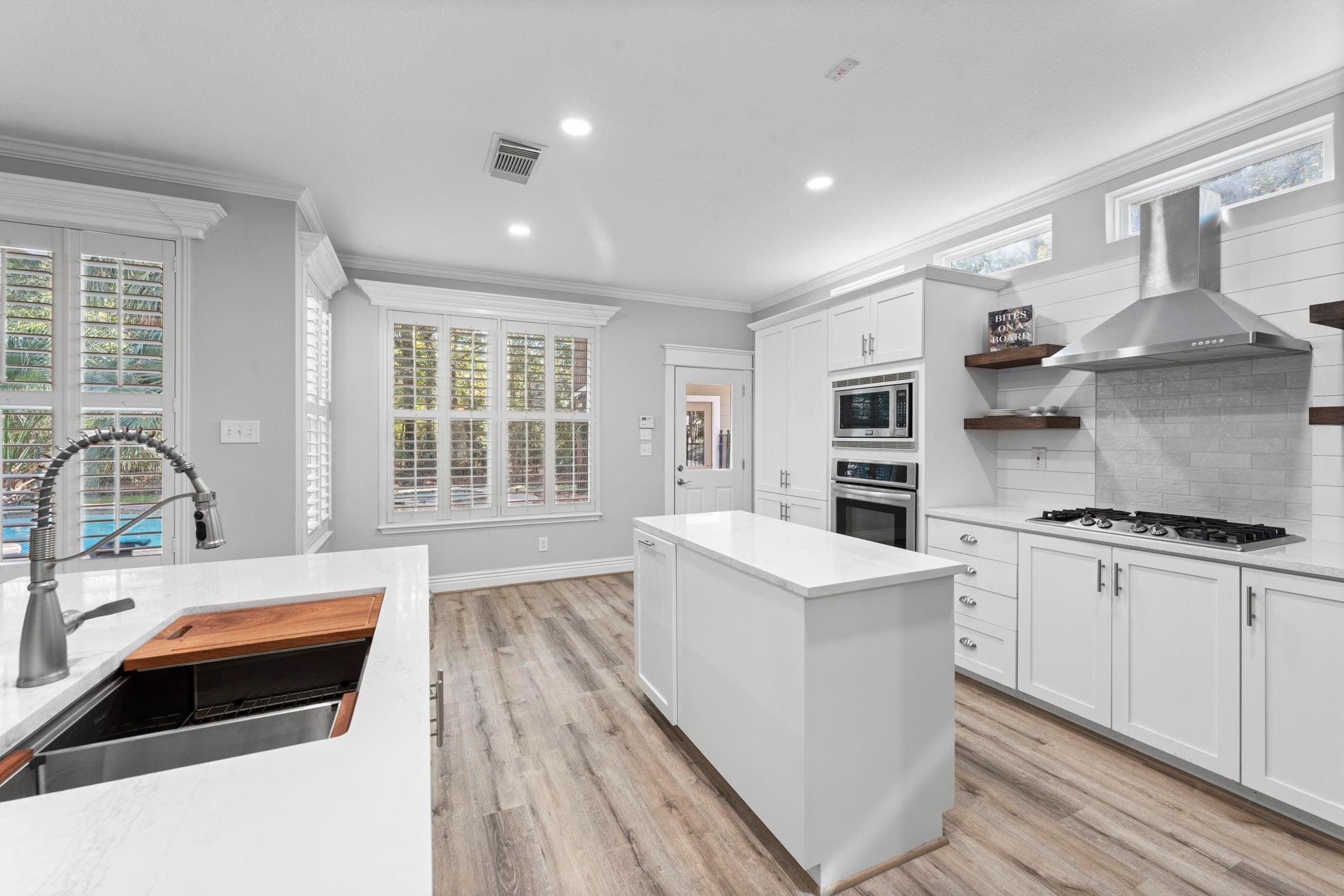 35 S Concord Forest Circle