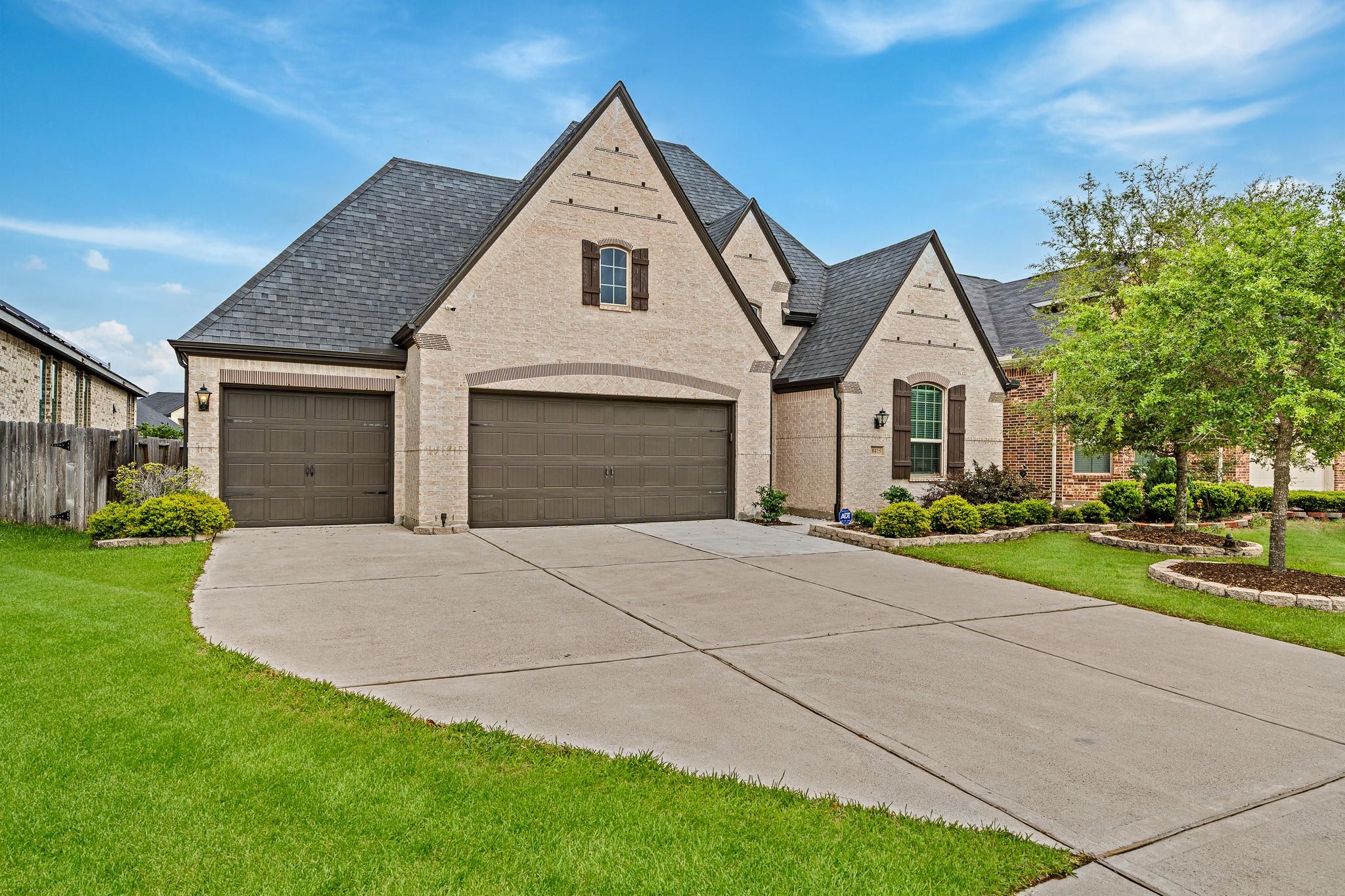 8415 Verona Falls Court