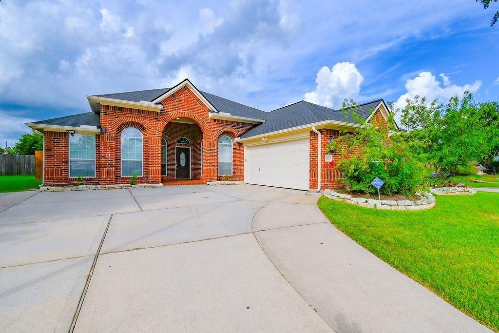 7011 Bedias Creek Court