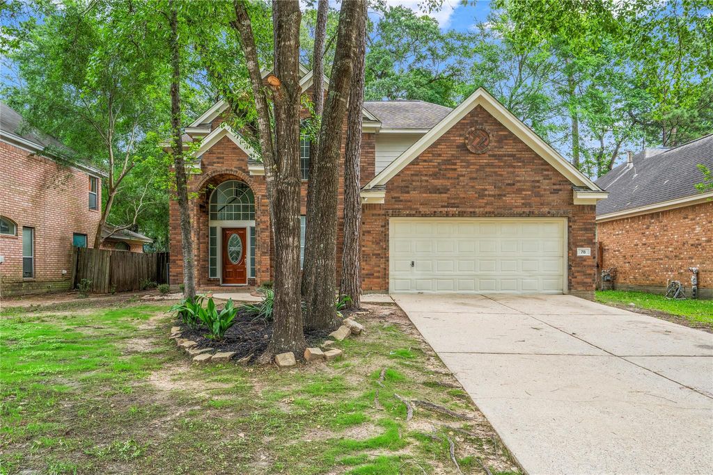 Photo of 78 N Lace Arbor Drive, The Woodlands, TX 77382 (MLS # 51741814)