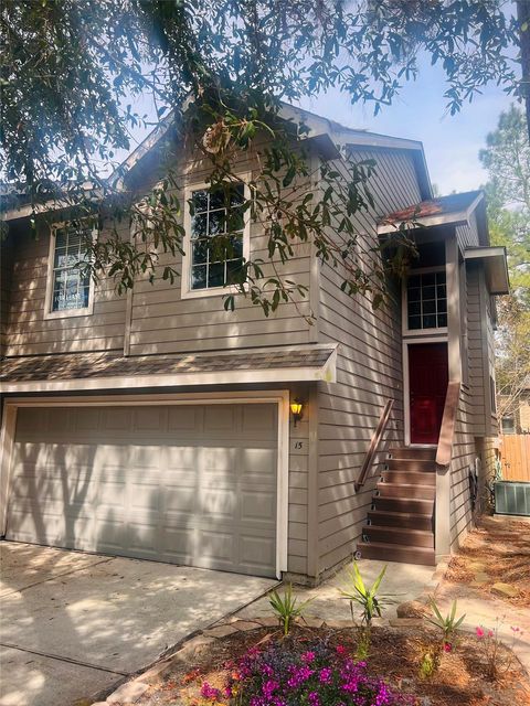 Photo of 15 Wineberry Place, The Woodlands, TX 77382 (MLS # 72497341)