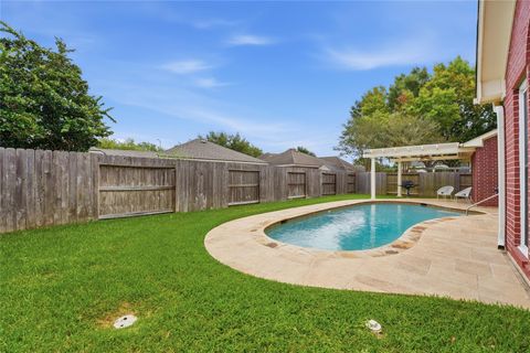 Tiny photo for 8027 Summer Brook Court, Sugar Land, TX 77479 (MLS # 44554593)