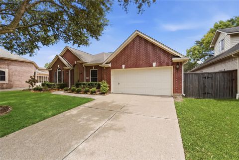 Tiny photo for 8027 Summer Brook Court, Sugar Land, TX 77479 (MLS # 44554593)