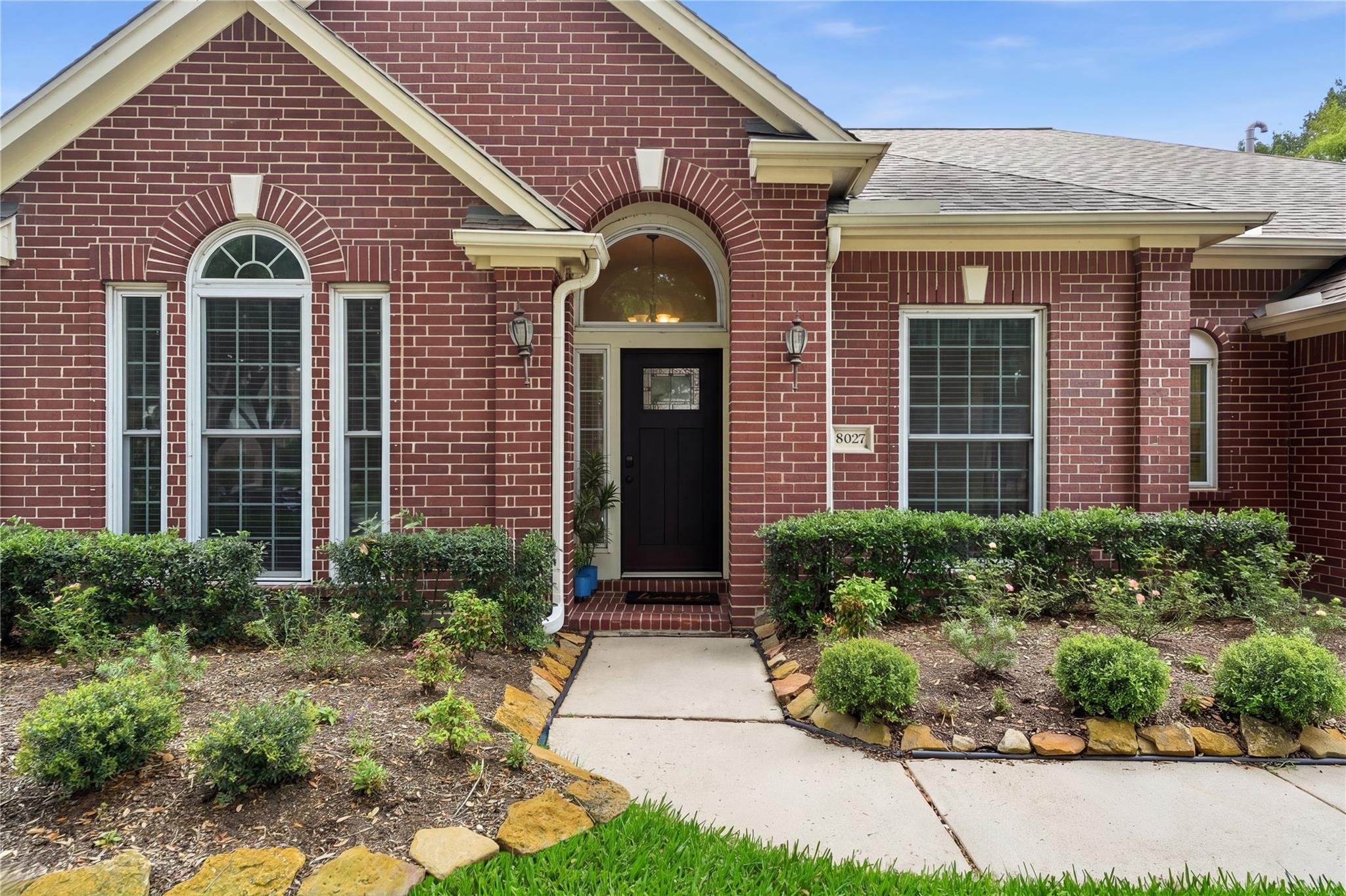 8027 Summer Brook Court